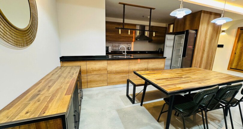 z5954078540197 b146d36bb37e96e474b3151356951285 810x430 - Cho thuê căn hộ Scenic Valley 1 Tầng 12 3PN Full nội thất