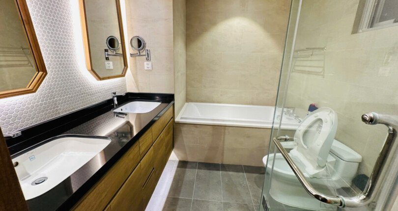 z5954078564606 8acd85ad429fbf26697afa1954962923 810x430 - Cho thuê căn hộ Scenic Valley 1 Tầng 12 3PN Full nội thất