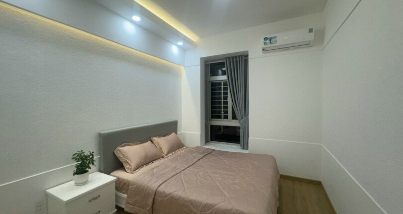 z5956470698047 0b90bc0bbf176c0ad4e9e0197fc6dee6 810x430 - Bán chung cư Sky Garden 2 dt 71m 2pn 2wc