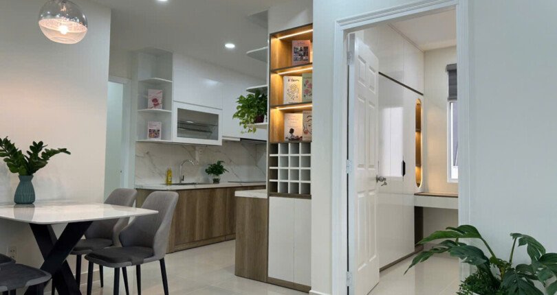 z5956472533484 9fbc45fb391a16b051663e6c9772afa7 810x430 - Bán căn hộ Sky Garden 3 68m 2pn 2wc view hồ bơi