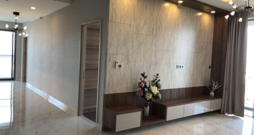 z5962170572509 c4eeefdfba9de0c4ac0ec42a394dc623 810x430 - Bán căn hộ Midtown M5 135m, 3 phòng view sông