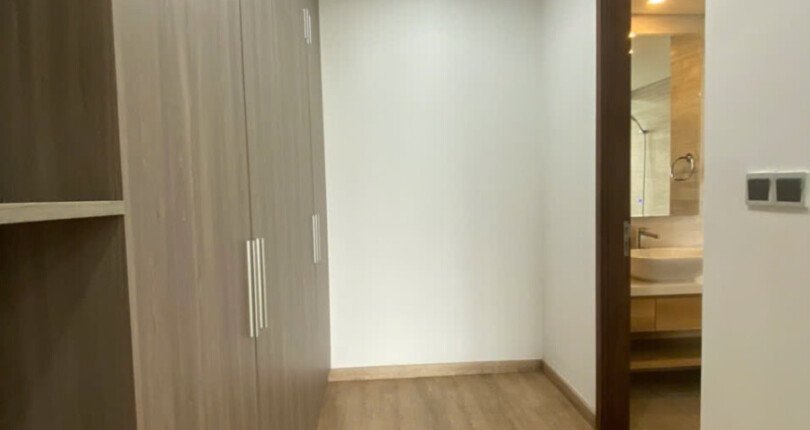 z5962578653129 f98f86fe02fa169eac01b1fdea3d60f7 810x430 - Bán căn hộ Midtown M7 Phú Mỹ Hưng Quận 7 118m 3phong