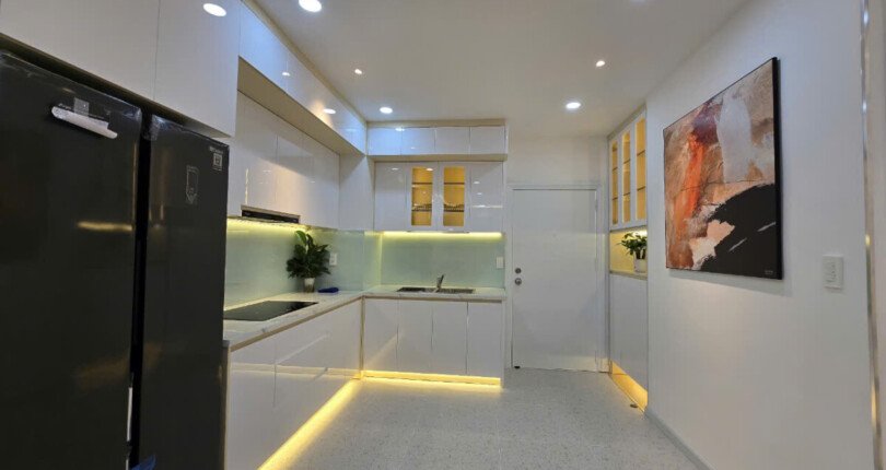 z5962786664525 dde7b9c1e8fb01011306458263ad73cb 810x430 - Cho thuê chung cư Sky Garden 2 dt 71m 2pn full đồ