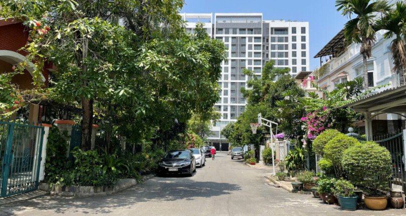 z5965767823666 6a8c6f1fffab01ff1fdc2e5205686e91 810x430 - Bán biệt thự khu Mỹ Thái 2 dt 7x14m 3 tầng nhà đẹp