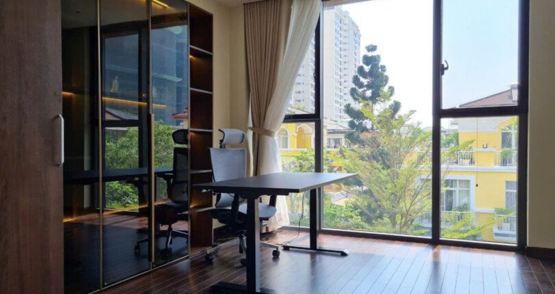 z5965767846747 801d67c87b137aeb73c29d51684d49aa 810x430 - Bán biệt thự khu Mỹ Thái 2 dt 7x14m 3 tầng nhà đẹp