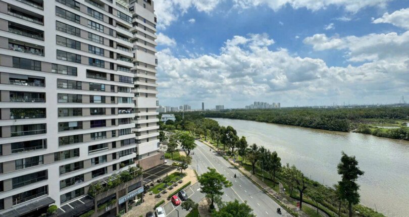 z5982170817020 d88a8eaffedd886bedcd4a01ce3c32ef 810x430 - Bán căn hộ Panorama Phú Mỹ Hưng Quận 7 3 phòng ngủ view sông