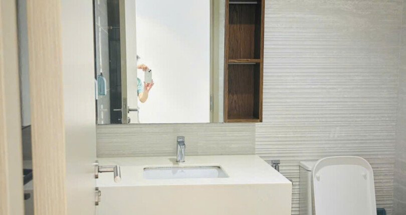 z5983621226859 d10e32140c322fe8a371f6360658fd68 810x430 - Cho thuê căn hộ Ascentia Phú Mỹ Hưng Tầng 11 2pn full đồ
