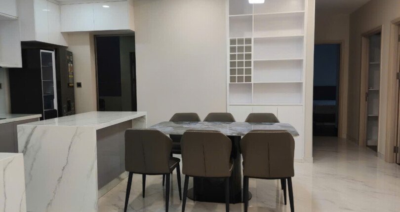 z5983673535192 4bd0b6b60445426fe3b2724321d56da1 810x430 - Bán căn hộ Midtown M5 Phú Mỹ Hưng 135m view sông giá 12,2 tỷ