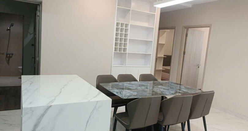 z5983673535193 63f2ca9738f78006b760259453bb6799 810x430 - Bán căn hộ Midtown M5 Phú Mỹ Hưng 135m view sông giá 12,2 tỷ