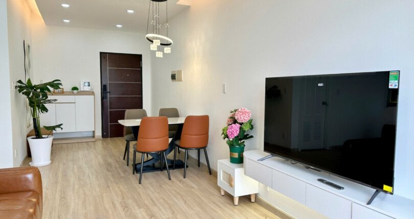 z5985366486663 5005f7ed092b2b943d9325310a157085 810x430 - Bán chung cư Sky Garden 3 PMH Q7, 70m 2pn 2wc