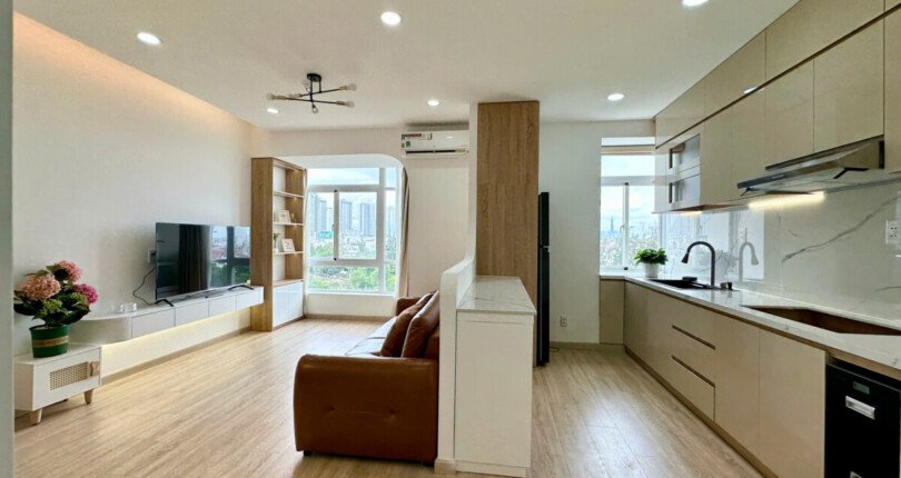 z5985366521393 9647f1e1069ccc776d0f0d484761596c 810x430 - Bán chung cư Sky Garden 3 PMH Q7, 70m 2pn 2wc