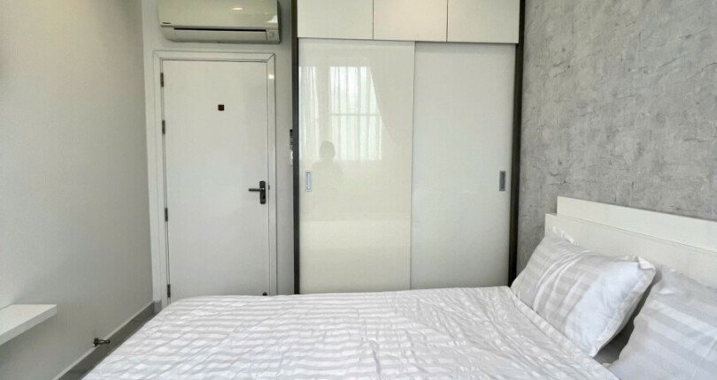 z5985426273601 585756d6e42975ee8bd6b239cea46e67 810x430 - Cho thuê chung cư Green Valley 3 phòng full đồ 35tr/th