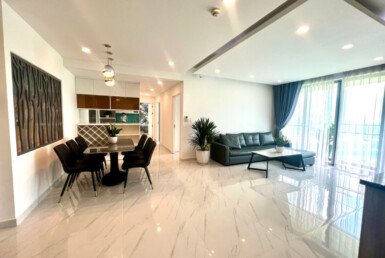 z5985426315969_1f12febb2d3427d7801bd2f05813860f