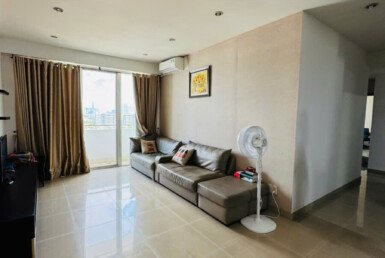 z5986796455201_9100cde1dba38e777c8338eaaf60ff98