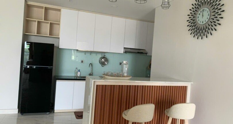 z5986803542322 77ddf38338fe44e4b4c8772745c2550b 810x430 - Cho thuê Midtown M6 Phú Mỹ Hưng 120m2, 3pn, 2wc view sông