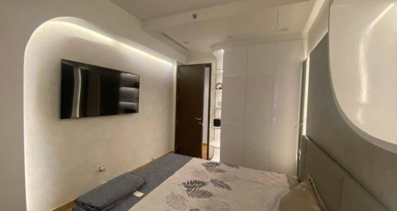 z5986804683818 79b742d84f321d7c274fe5577aafd3b7 810x430 - Cho thuê chung cư Midtown M8 tầng 12A 124m 3pn 2wc