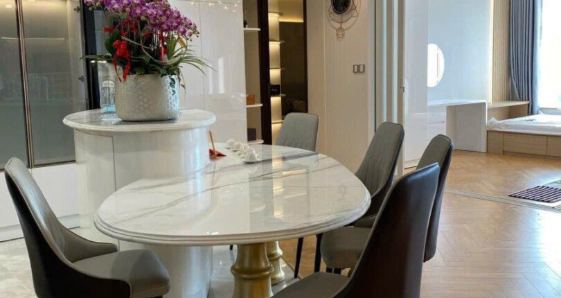 z5986804717682 eadc3ae5182ea7ea01de9c482d94c5e6 810x430 - Cho thuê chung cư Midtown M8 tầng 12A 124m 3pn 2wc