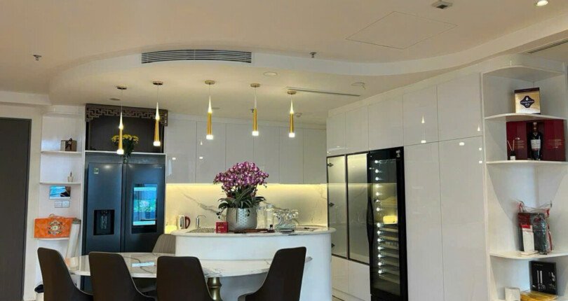 z5986804751603 aa21410268a02acb9a6dc0c87b348227 810x430 - Cho thuê chung cư Midtown M8 tầng 12A 124m 3pn 2wc