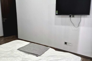 34546mgnfbdzbnmju6rrjdfgmhg,lithr (4)