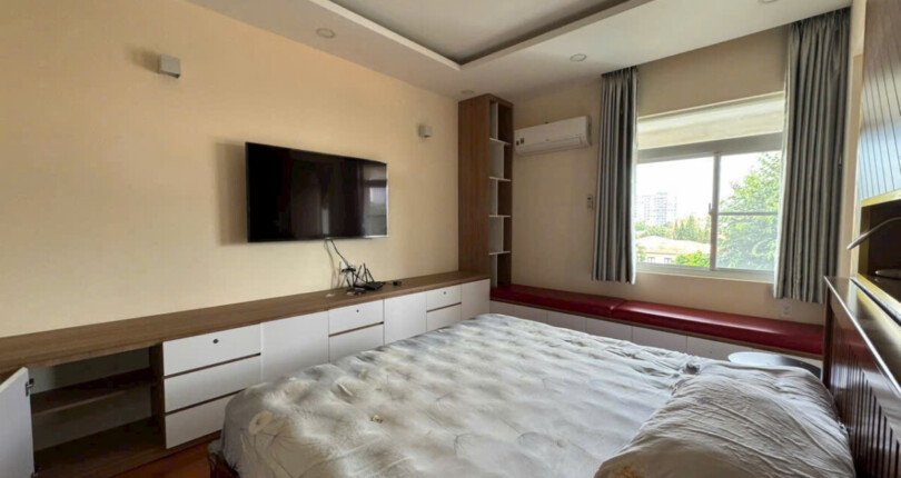 can ho ban co 3 phong ngu rong rai nhu hinh 810x430 - Giá mua bán căn hô Penthouse Mỹ Tú Cảnh Quan Phú Mỹ Hưng T11/2024