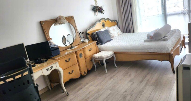 can ho ban co 3pn day du noi that nhu hinh 810x430 - Giá mua bán căn hộ 3pn, 133m2, block B lầu cao, view sông, chung cư Scenic Valley 1