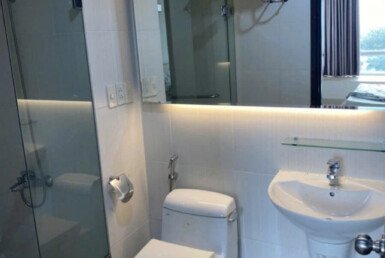 can-ho-co-2-toilet-day-du-thiet-bi-nhu-hinh