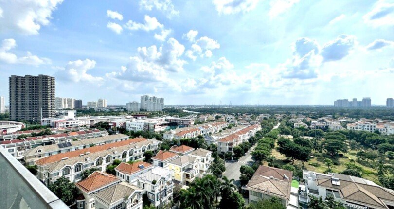 can ho lau cao view truc dien khu biet thu my phu quan 7 810x430 - Giá mua bán căn hộ 2 phòng ngủ chung cư Hưng Phúc Happy Residence Quận 7 T11/2024