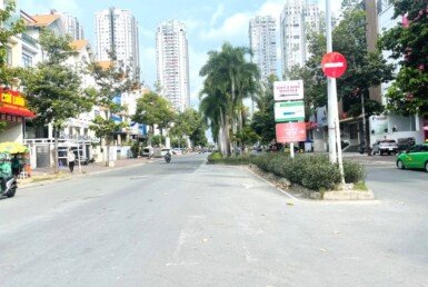 duong-nguyen-thi-thap-quan-7