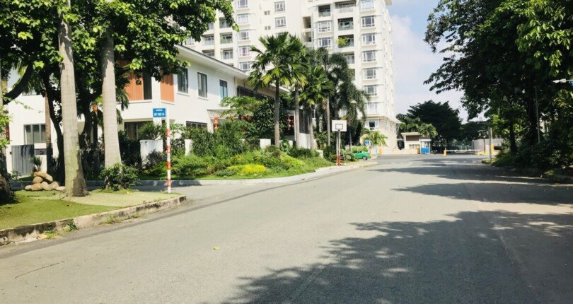 duong noi khu my phu q7 810x430 - Giá mua bán nhà Biệt thự đơn lập nguyên căn Khu Mỹ Phú 1A Phú Mỹ Hưng Quận 7 T11/2024