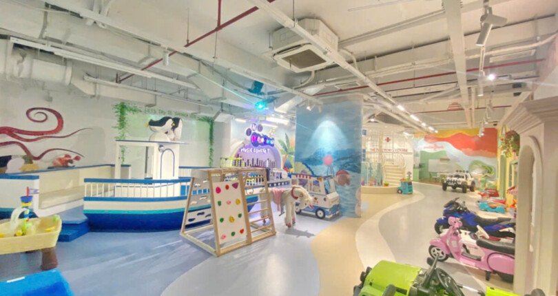 hien trang shophouse dang kinh doanh on dinh 810x430 - Giá mua bán Shophouse số 14 khu dân cư Midtown Phú Mỹ Hưng Quận 7 T11/2024