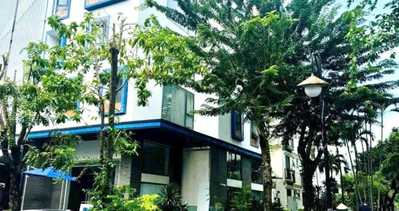 hinh anh mua ban toa nha van phong duong cao trieu phat quan 7 t11 2024 810x430 - Giá mua bán tòa nhà văn phòng góc công viên 26 đường Cao Triều Phát Phú Mỹ Hưng Quận 7 T11/2024