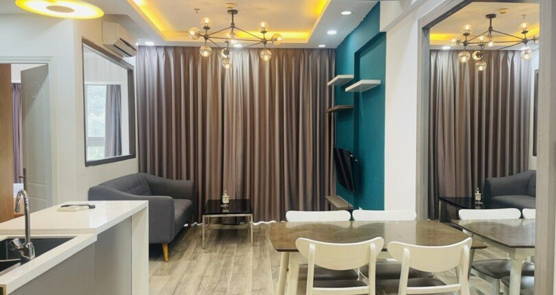 hinh anh phong khach can ho can ban 5 810x430 - Cho thuê căn hộ chung cư Scenic Valley 1, 70m2, tầng trung , giá 17tr500/tháng, đầy đủ nội thất.