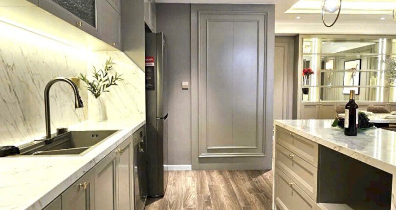 khong gian bep rong rai 6 810x430 - Giá mua bán căn hộ 3 phòng ngủ block B chung cư Riverpark Residence Quận 7 T11/2024