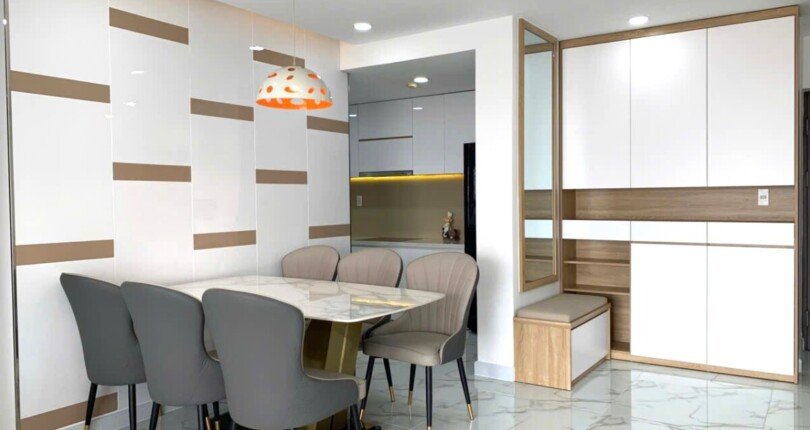 khong gian phong an rong rai 1 810x430 - Giá mua bán căn hộ 3pn blok I chung cư Happy Valley Phú Mỹ Hưng T11/2024