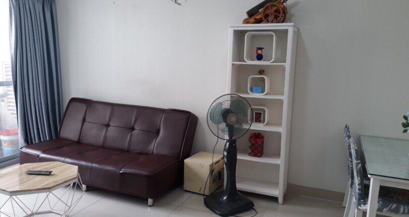 phong khach can ho ban 10 810x430 - Bán căn hộ 80m2, chung cư Scenic Valley 1, giá 6.2 tỷ, đầy đủ nội thất, xem nhà dễ.