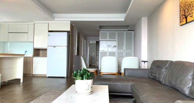 phong khach can ho ban 21 810x430 - Giá mua bán căn hộ 3 phòng ngủ số 04 block C Chung cư Green Valley Phú Mỹ Hưng Quận 7 T11/2024