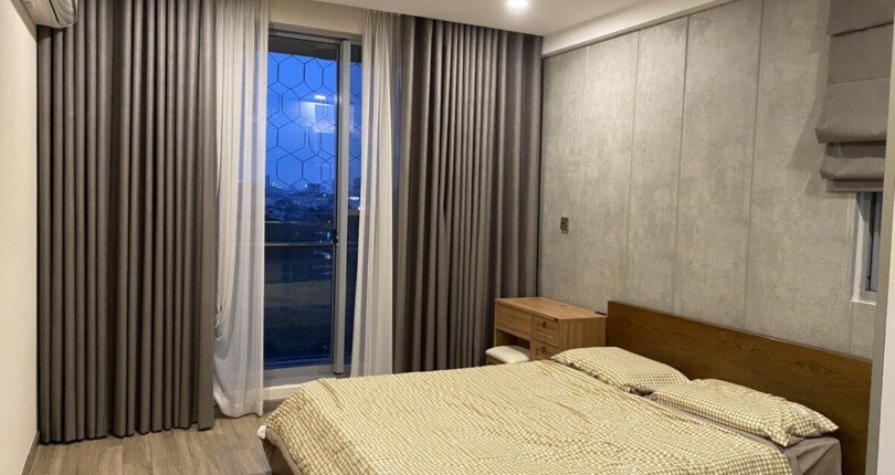 phong ngu can ho ban 18 810x430 - Bán căn hộ chung cư Green Valley, 89m2, giá 6.5 tỷ đầy đủ nội thất, tặng kèm 01 ô đậu xe ô tô.