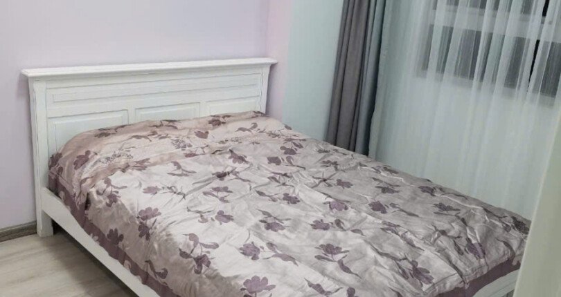 phong ngu can ho can ban 4 810x430 - Bán căn hộ chung cư ScenicValley 2, 77m2, giá 5.4 tỷ, đầy đủ nội thất, xem nhà dễ.