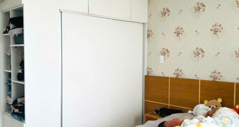 phong ngu day du thiet bi noi that 810x430 - Bán gấp căn hộ 2pn Scenic Valley 2 Phú Mỹ Hưng, căn góc, lầu cao, view Crescentmall