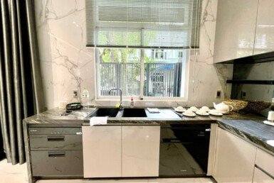 z5987871067770_b07a9b6059825f8268935c2a54c6fb2f