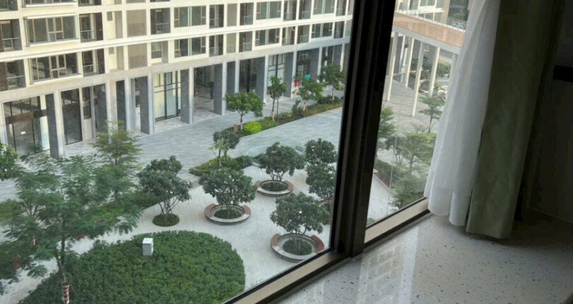 z5991324673576 605a7996822be398ee756b1aaa01a2e8 810x430 - Bán căn hộ Midtown M8 Phú Mỹ Hưng 81m 2 phòng giá 8.2 tỷ