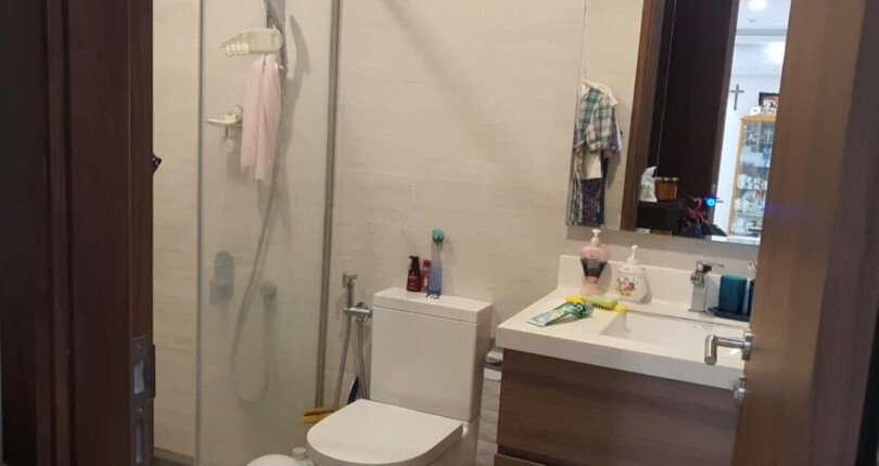 z5991325106950 0118c735a4a1a0e6831ccd89cc64f565 810x430 - Bán chung cư Midtown M7 tầng 11 Phú Mỹ Hưng Quận 7 80m 2 phòng