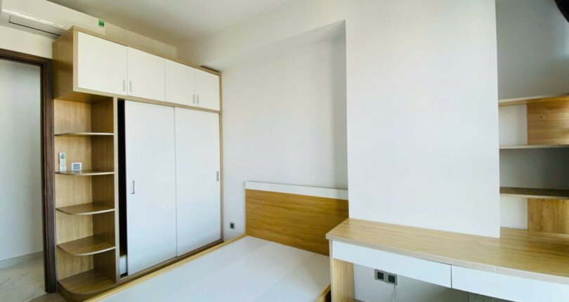 z5992796620211 36365360651629bf50ae4137dfc2cb75 810x430 - Cho Thuê Midtown M7 full nội thất 2 phòng giá 23 triệu/th