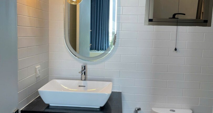 z5992798061157 9f309c53f49e43ed91ec84d3ccd409de 810x430 - Cho thuê căn hộ MIDTOWN M8 80m Full nội thất giá 27 triệu