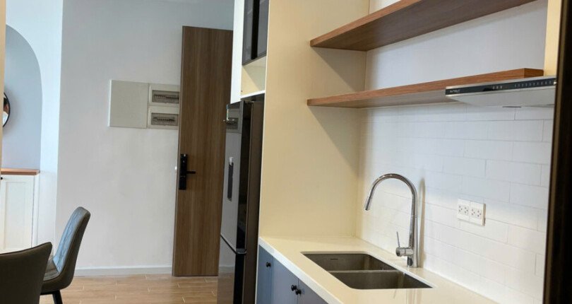 z5992798099933 e02ca02eb121206d0dd615359c814f23 810x430 - Cho thuê căn hộ MIDTOWN M8 80m Full nội thất giá 27 triệu