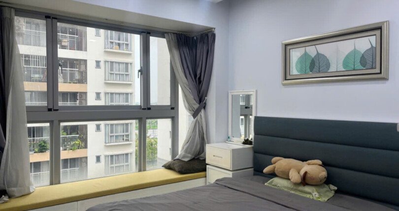 z5997441102958 93956818b76b392000f9d32df8acb0dc 810x430 - Bán căn hộ Scenic Valley 1 tầng 5 dt 77m 2pn căn góc