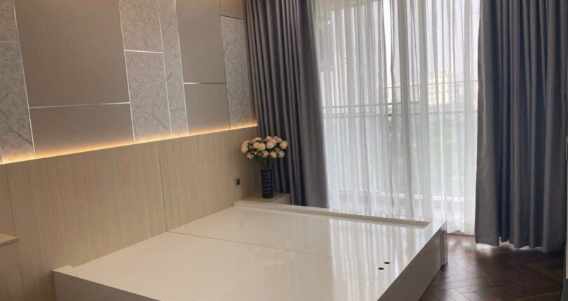 z6001259120564 10ecb8b4cf03c18530ca88a152b99366 810x430 - Bán Midtown M6 Phú Mỹ Hưng 120m 3 phòng, có ô xe hầm