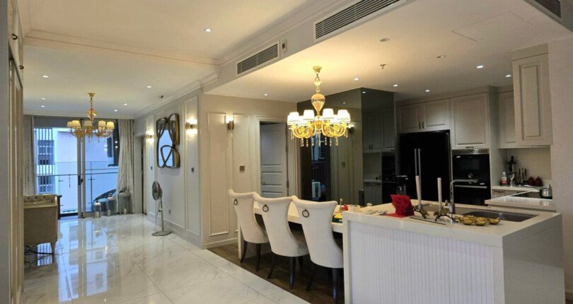 z6005294647339 8dd15aa6c6bacd67b71612f24d59289e 810x430 - Cho Thuê Midtown M6 130m 3 phòng full nội thất giá 2500 usd/tháng