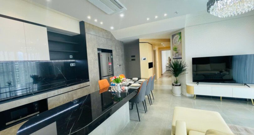 z6005302440667 d60c2610f042fc389aca0139c9cfc97a 810x430 - Cho thuê Midtown M8 tầng 10 126m 3 phòng full nội thất