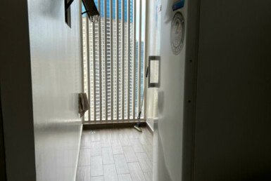 z6005308566890_815cf808887bafd1906d39364dd69db1